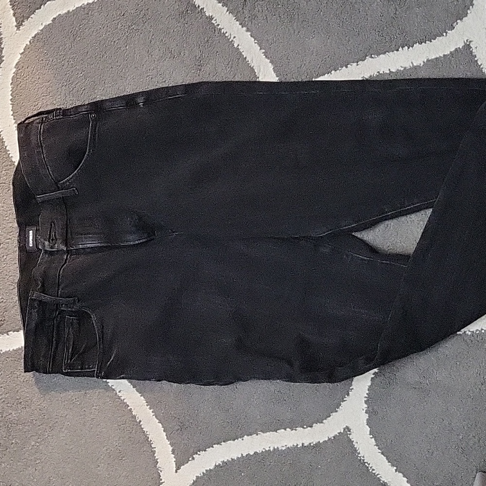 Skinny high-rise ultra hyper stretch jean